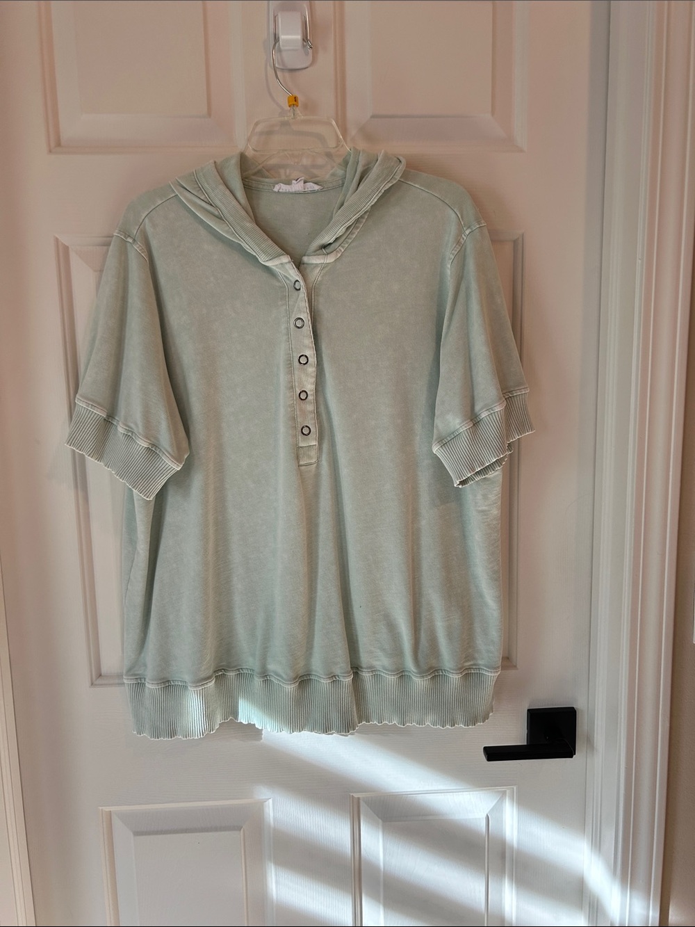 Jane and Delancey Short-Sleeve Hooded Henley in Mint Green
